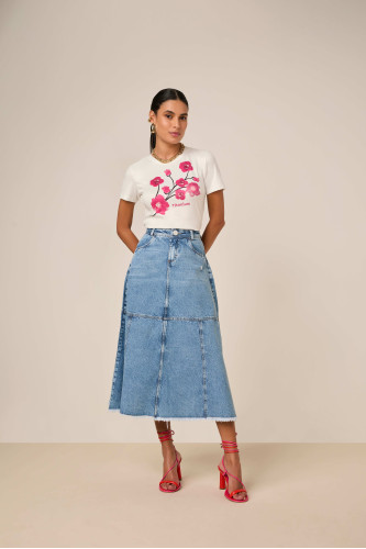 27806 - SAIA GODÊ JEANS COM RECORTES E BARRA A FIO 85CM