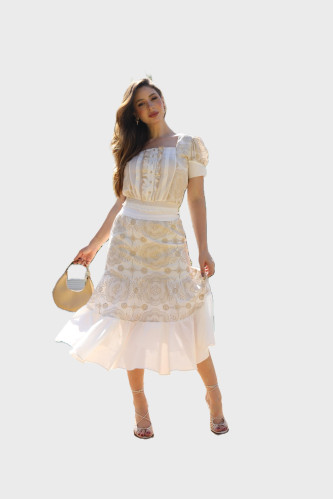 6324.10 CONJUNTO OFF WHITE BLUSA E SAIA D'azul